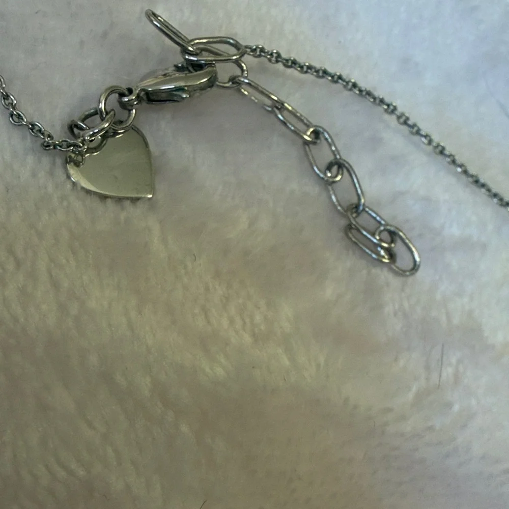 Dazzling Clear Crystal Cluster Silver Toned Pendant Necklace - Picture 4 of 9